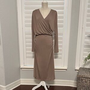 NWT Banana Republic Soft Knit Wrap Midi Dress, Size M.